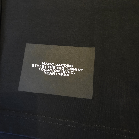 Marc Jacobs Black Short Sleeve Tee Worn Twice - Dry Cleaned For You - Picture 3 of 9